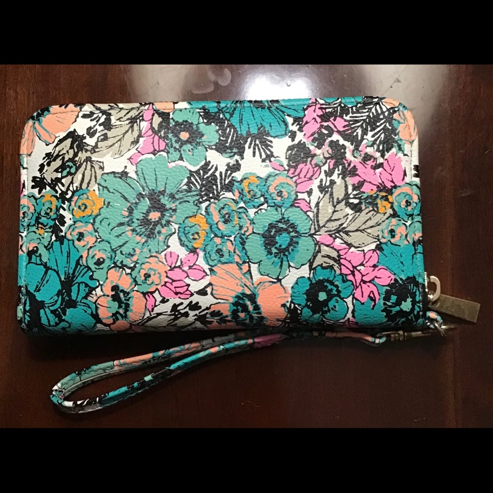 Flower wallet
